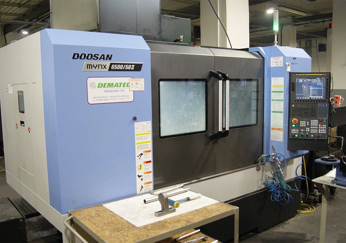 MILLING MACHINING CENTRE DOOSAN MYNX 6500/50 II